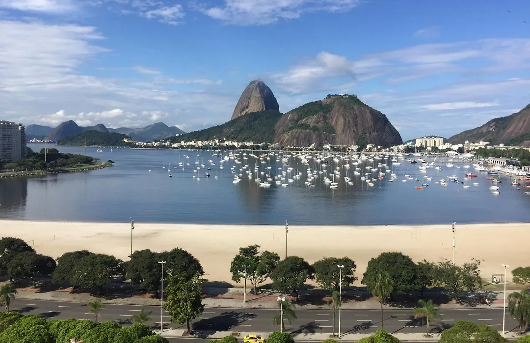 A lazer ou a trabalho fique em Botafogo em frente à Praia e ao Pao de Acúcar-1