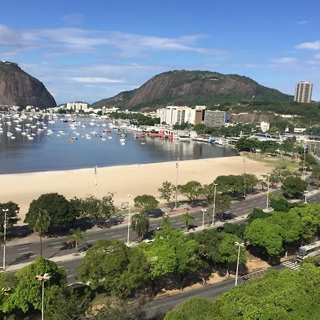 A lazer ou a trabalho fique em Botafogo em frente à Praia e ao Pao de Acúcar-3